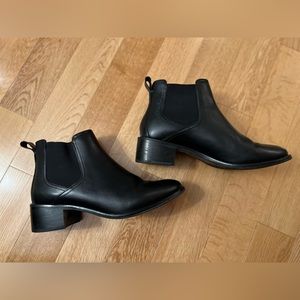 Black Cole Haan Chelsea Boots - Size 10